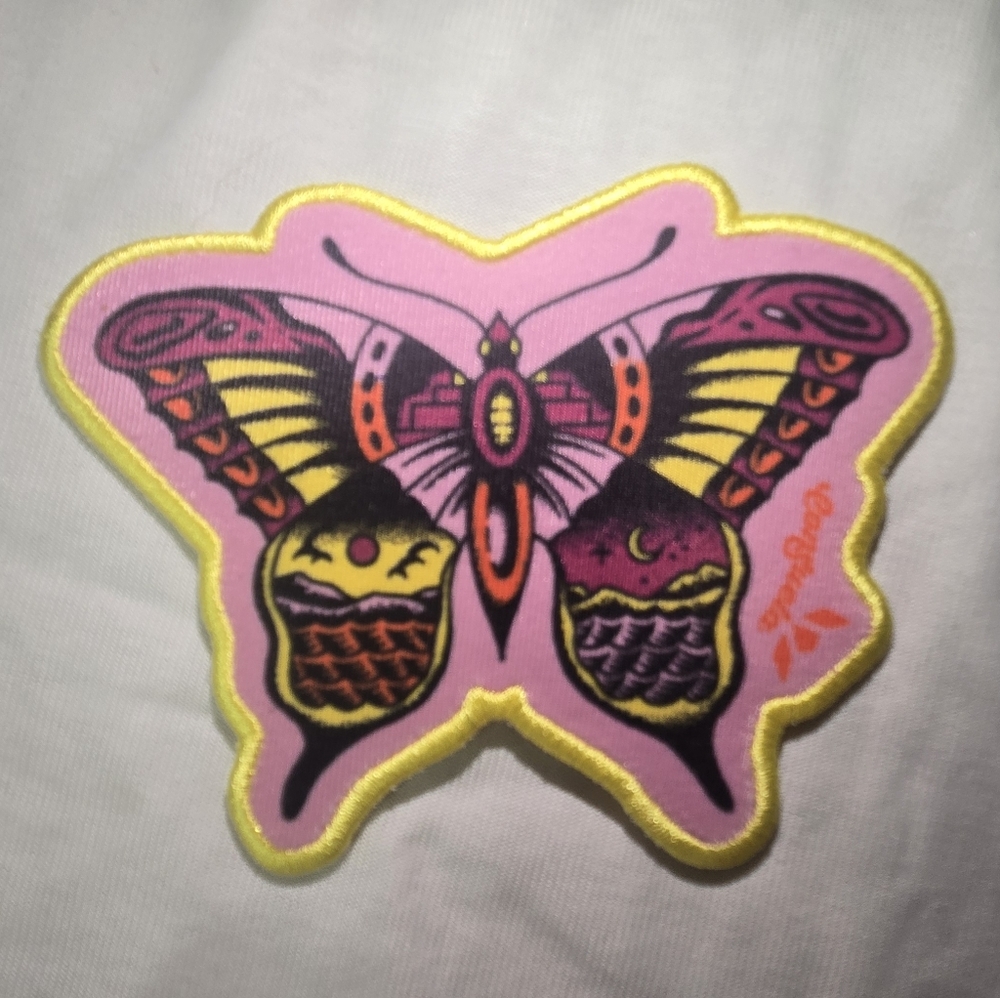 Patch Slim Zip Pouch By CONSUELA - Picture 8 of 10